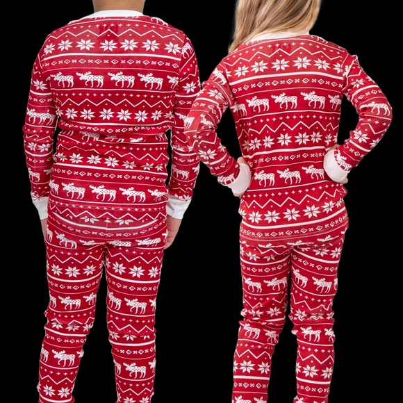 Christmas Nordic Moose Kid's Long Sleeve PJ in size 3T - Picture 2 of 3